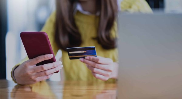 Avis sur Hello Bank : l'ouverture de compte et l'obtention d'un prêt