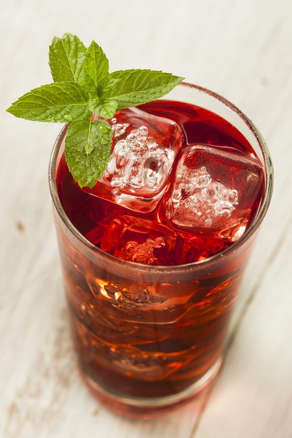 Est ce que l'on peut boire une infusion d'hibiscus glacée ?